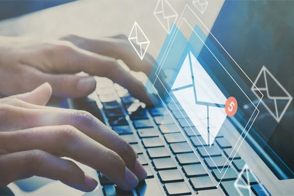 Asynchronous Writing Feedback