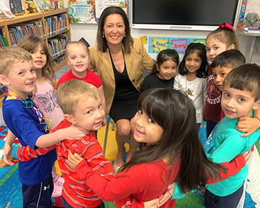 Yvette Reyna with students 2.jpg