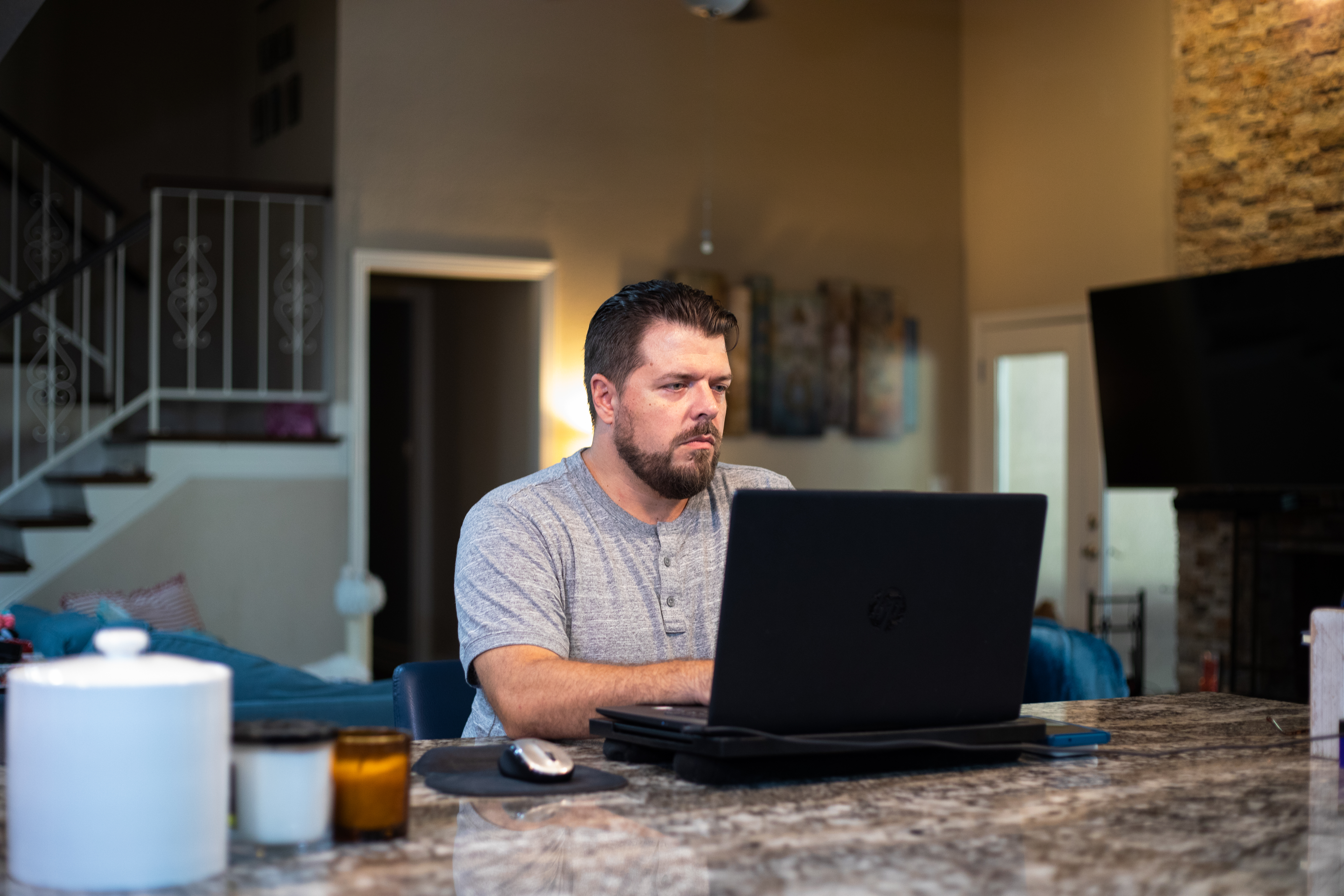 AlamoONLINE male student studying