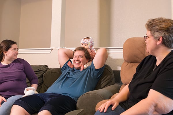 AlamoONLINE student ambassador with family