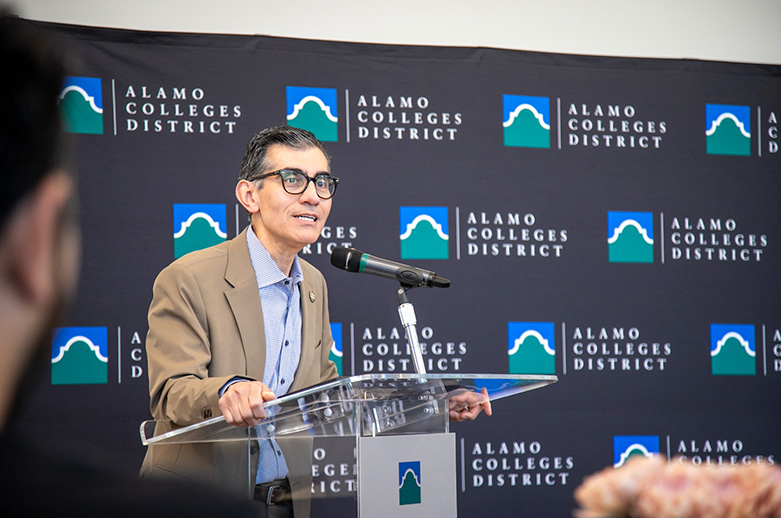 Arts Summit-News RSS 781x518.jpg