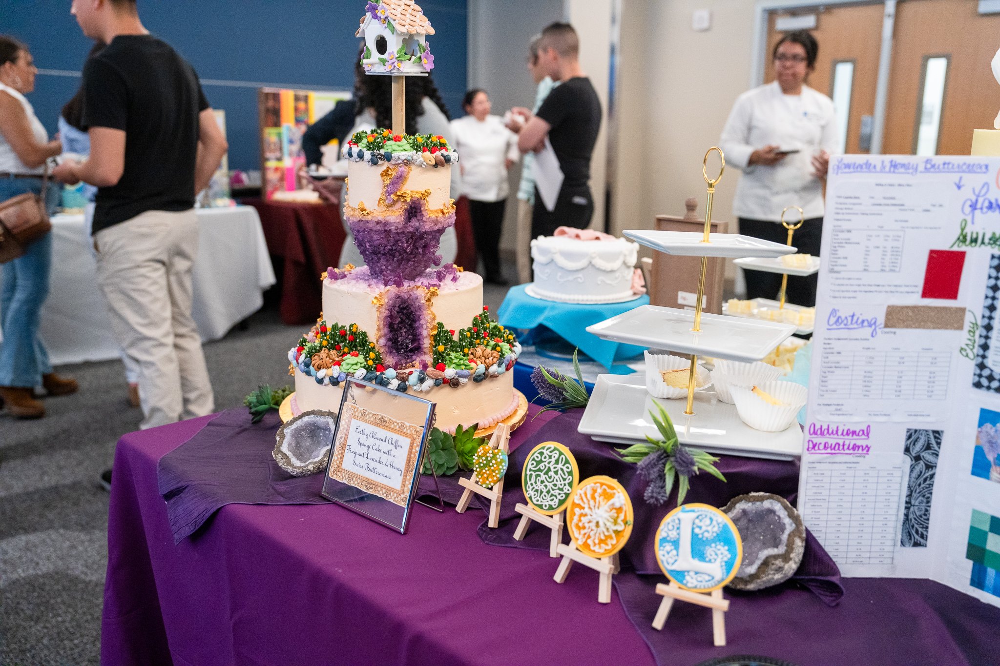 042324 Wedding Cake Showcase-077.jpg