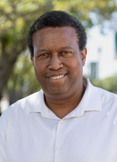 Photo of Oliver J