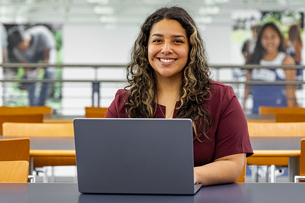 Kiera an AlamoONLINE student