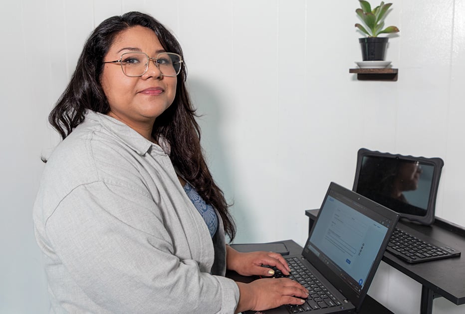 Alamo Colleges Online student studying from home image
