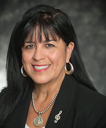 Anna Uriegas Bustamante Headshot