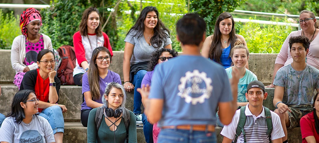Students at New Student Orientation